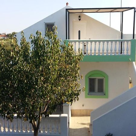 Apartmán Natalya Lixouri Exteriér fotografie